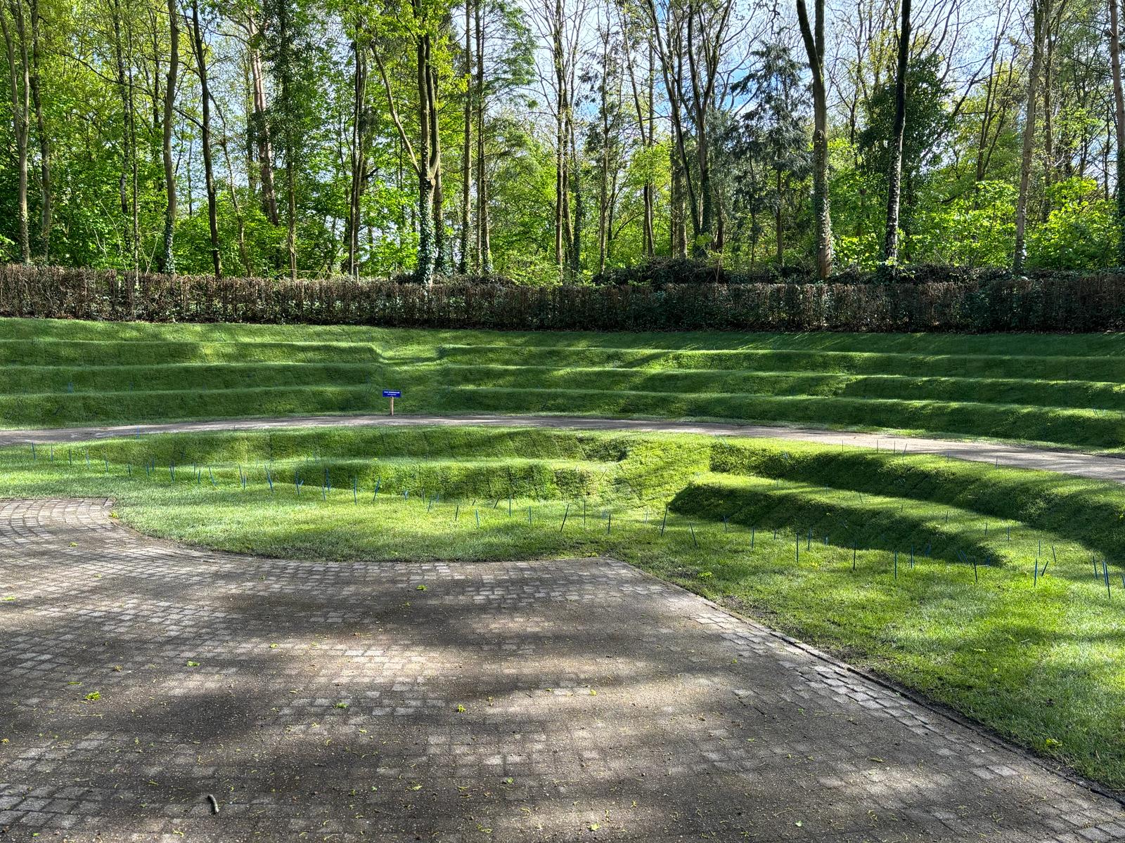 Nieuw jasje voor het Amfitheater op het Media Park