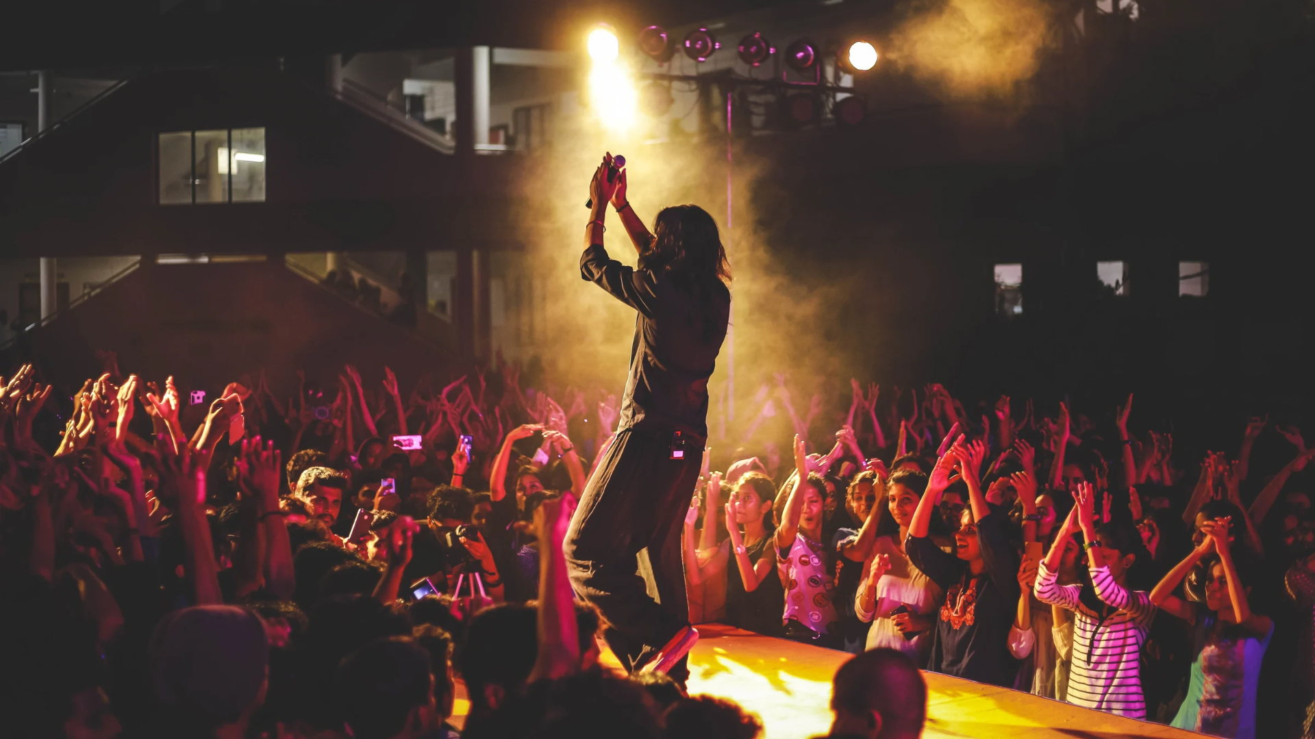 Jonna Fraser, Dylisa en Young Ellens toegevoegd aan line-up ‘FunX Awards 2025’