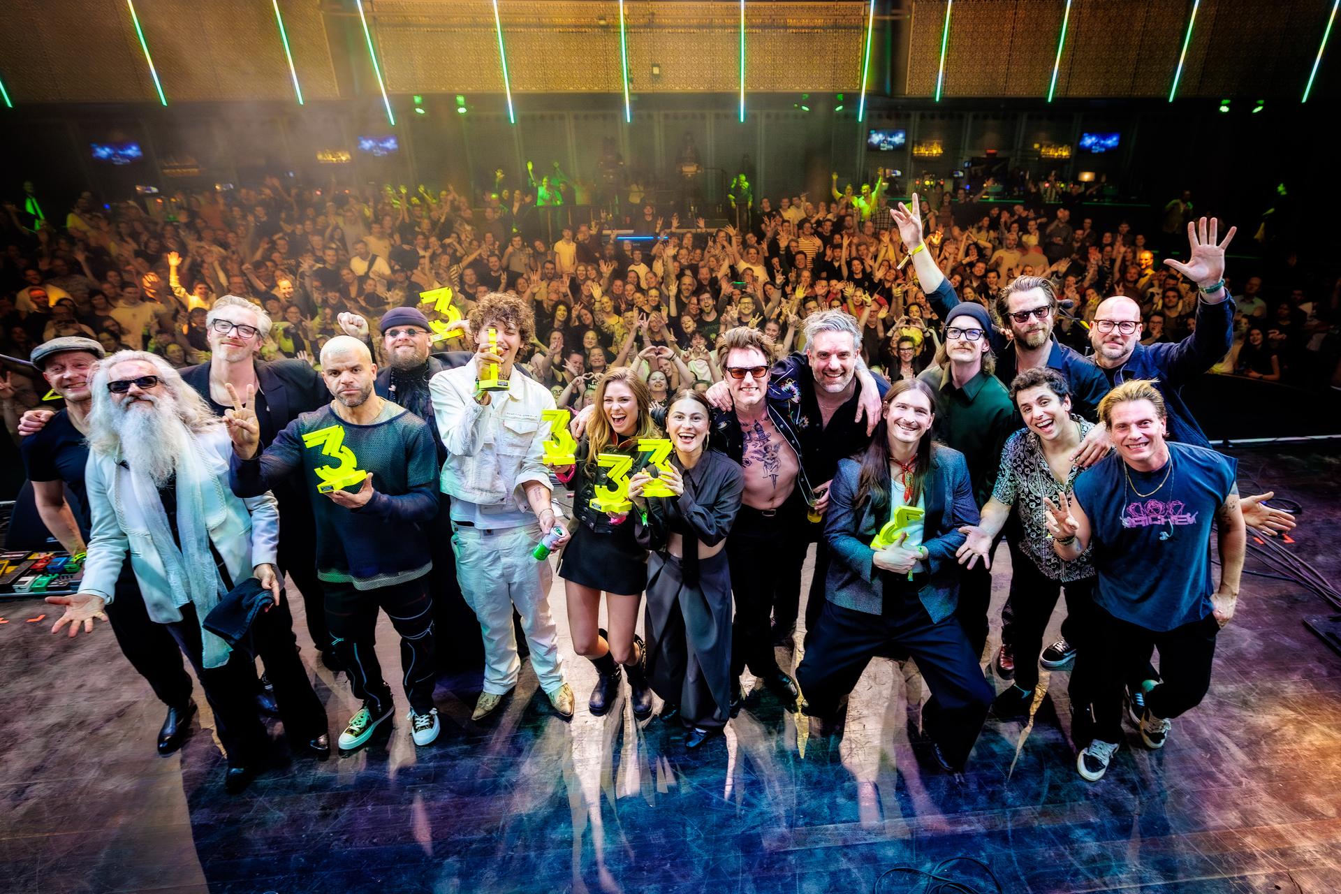 Dubbele winst voor Roxy Dekker bij 3FM Awards